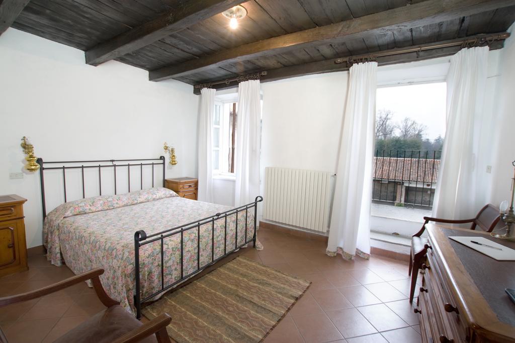 Agriturismo Il Torrione Pinerolo Pokój zdjęcie