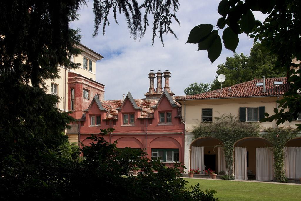 Agriturismo Il Torrione Pinerolo Zewnętrze zdjęcie