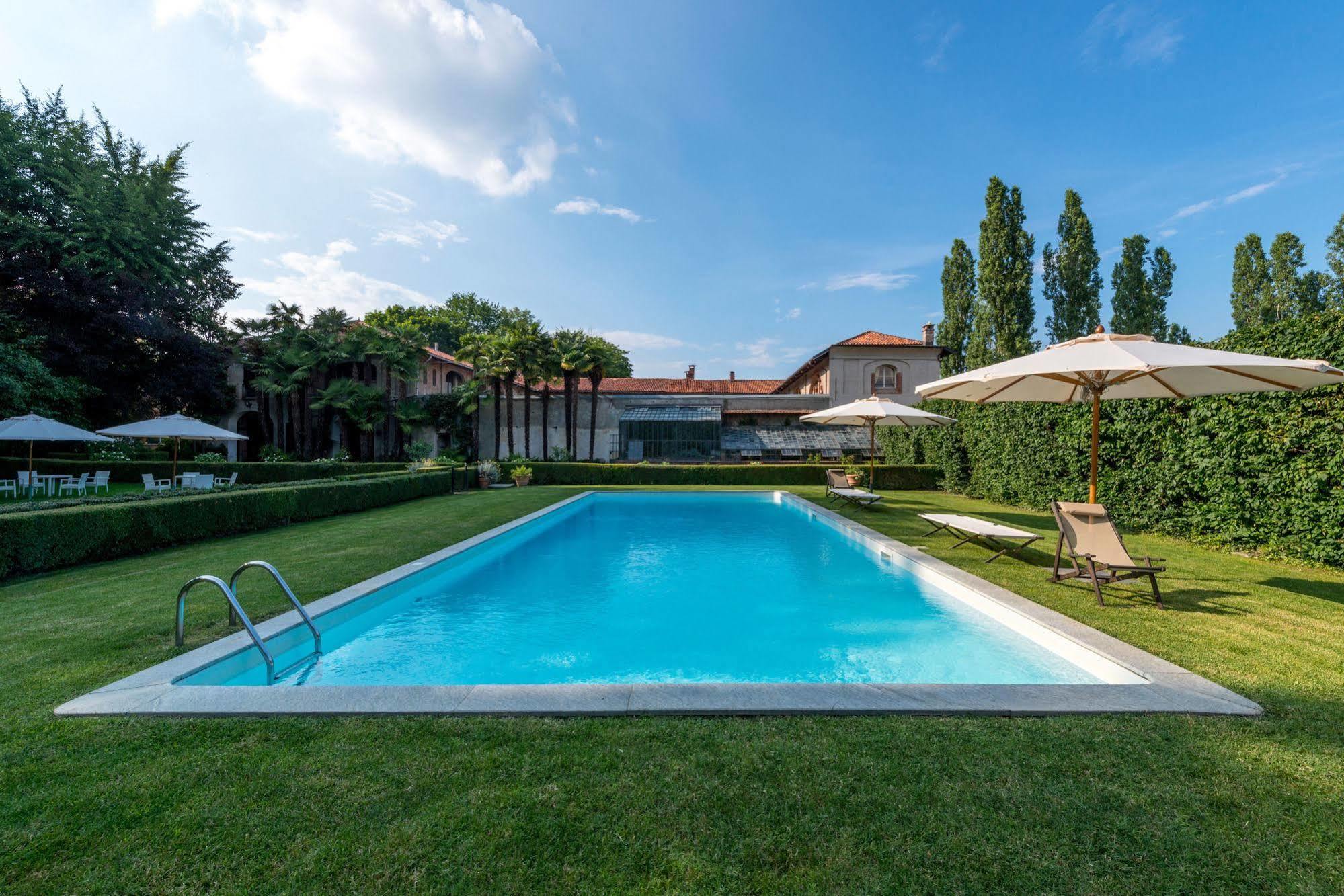 Agriturismo Il Torrione Pinerolo Zewnętrze zdjęcie